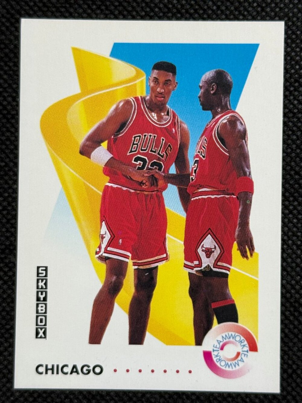 1991-92 SkyBox Michael Jordan Scottie Pippen 462 Teamwork Chicago Bulls
